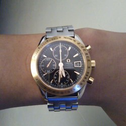 ポンタん兄さんのオメガ スピードマスター 323.21.40.40.01.001