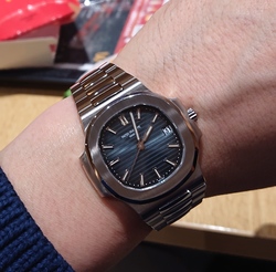 カズノリさんのパテックフィリップ ノーチラス 5800/1A-001