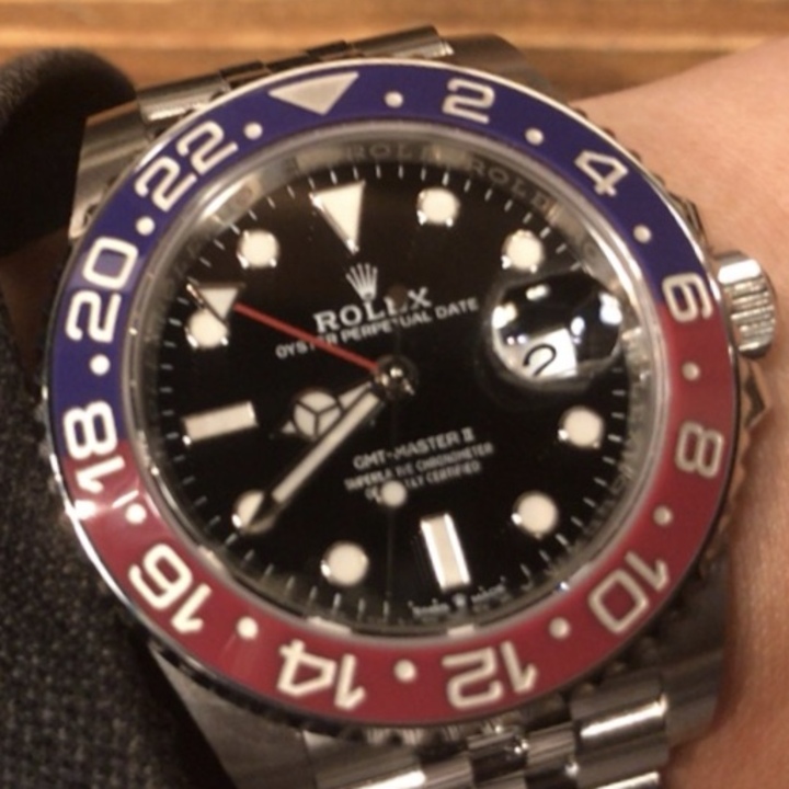 KSNさんのロレックス GMTマスター2 126710BLRO