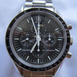 ドルフィンさんのオメガ スピードマスター 3576.50