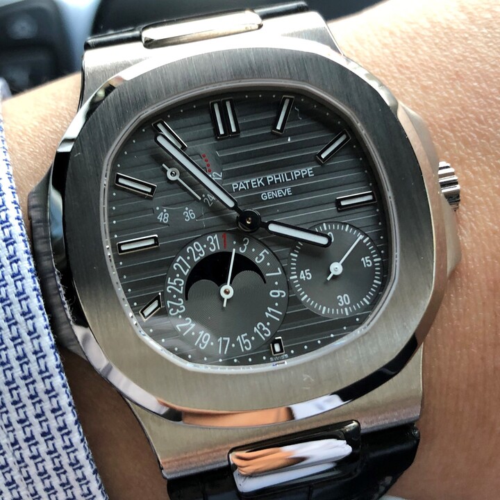 KSNさんのパテックフィリップ ノーチラス 5712G-001