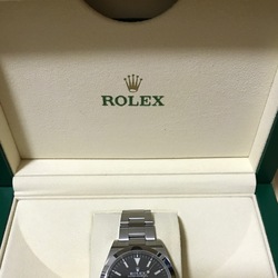 ぱりんさんのロレックス エクスプローラー 214270