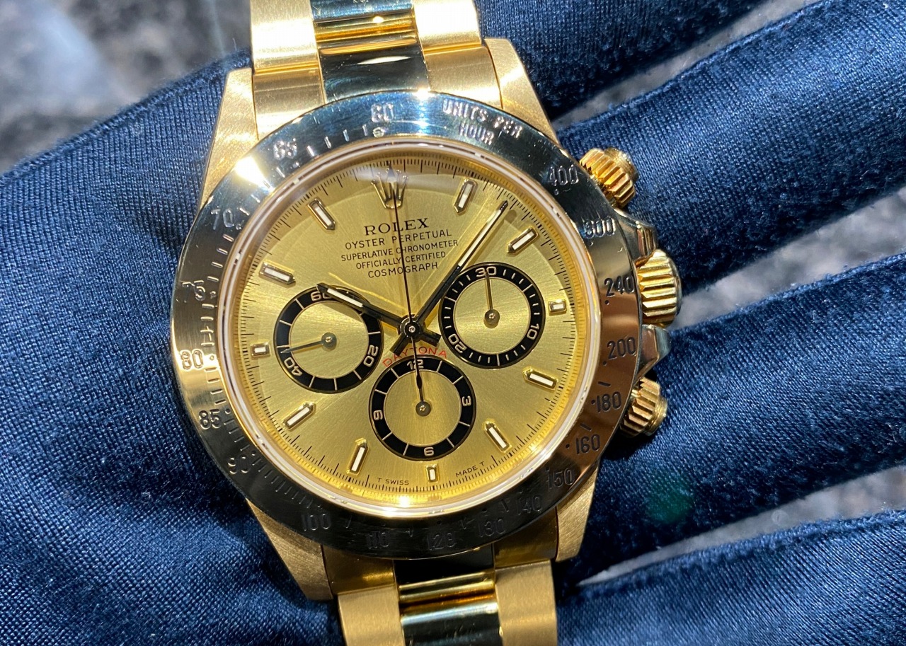 注目モデル！！優良個体！エルプリメロ搭載 金無垢デイトナ 16528 U番