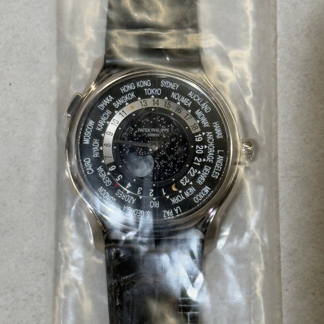 阿部泰治のパテック論 ～第２３２回～ 創業175周年記念モデル『ワールドタイム ムーンフェイズ』「Ref.5575G-001」をご紹介！！