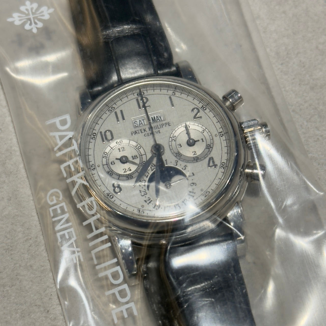 阿部泰治のパテック論 ～第２３６回～ シールド状態！！『パーペチュアルカレンダー スプリットセコンド クロノグラフ』「Ref.5004P-021」をご紹介！！