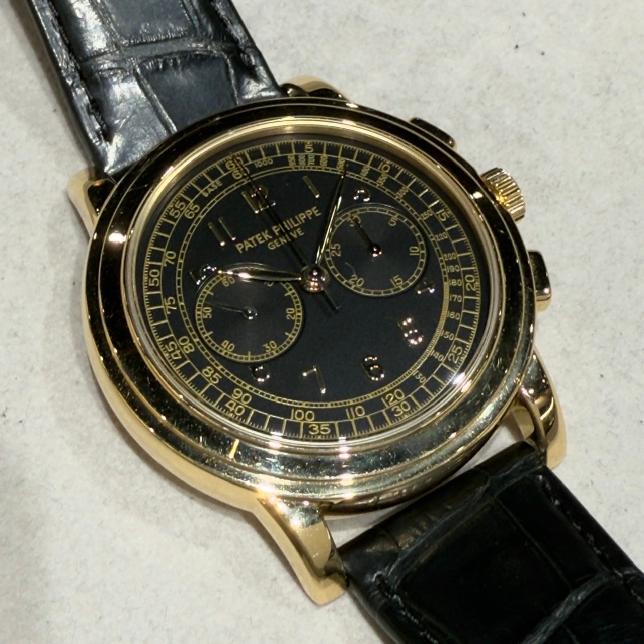 阿部泰治のパテック論 ～第２３４回～ 待望の初入荷！！『クロノグラフ』「Ref.5070J-001」をご紹介！！