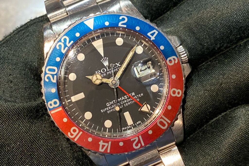 ROLEX 1675 / 16750 GMT ベゼルインサート フクシア ROLEX 1675 / 16750 GMT ベゼルインサート フクシア