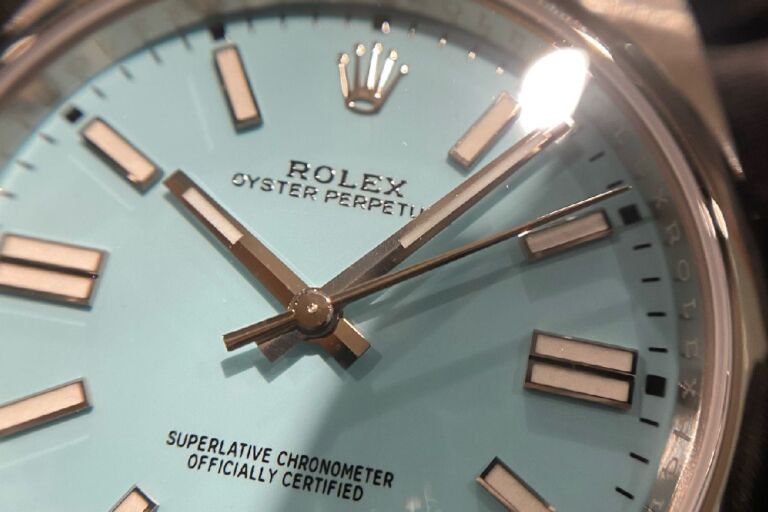 124300 オイスターパーペチュアル ロレックス