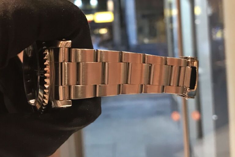 16610 サブマリーナー ロレックス