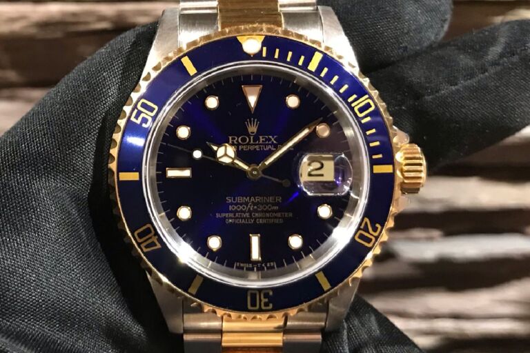 パープルダイヤル！ロレックス 青サブマリーナ 16613 良個体 のご紹介
